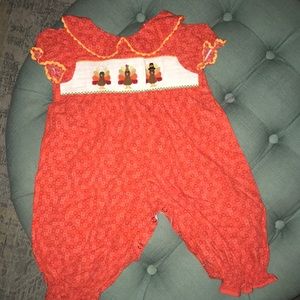 Thanksgiving outfit EUC